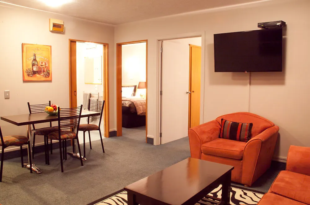 Strathern Motor Lodge Christchurch 4*,