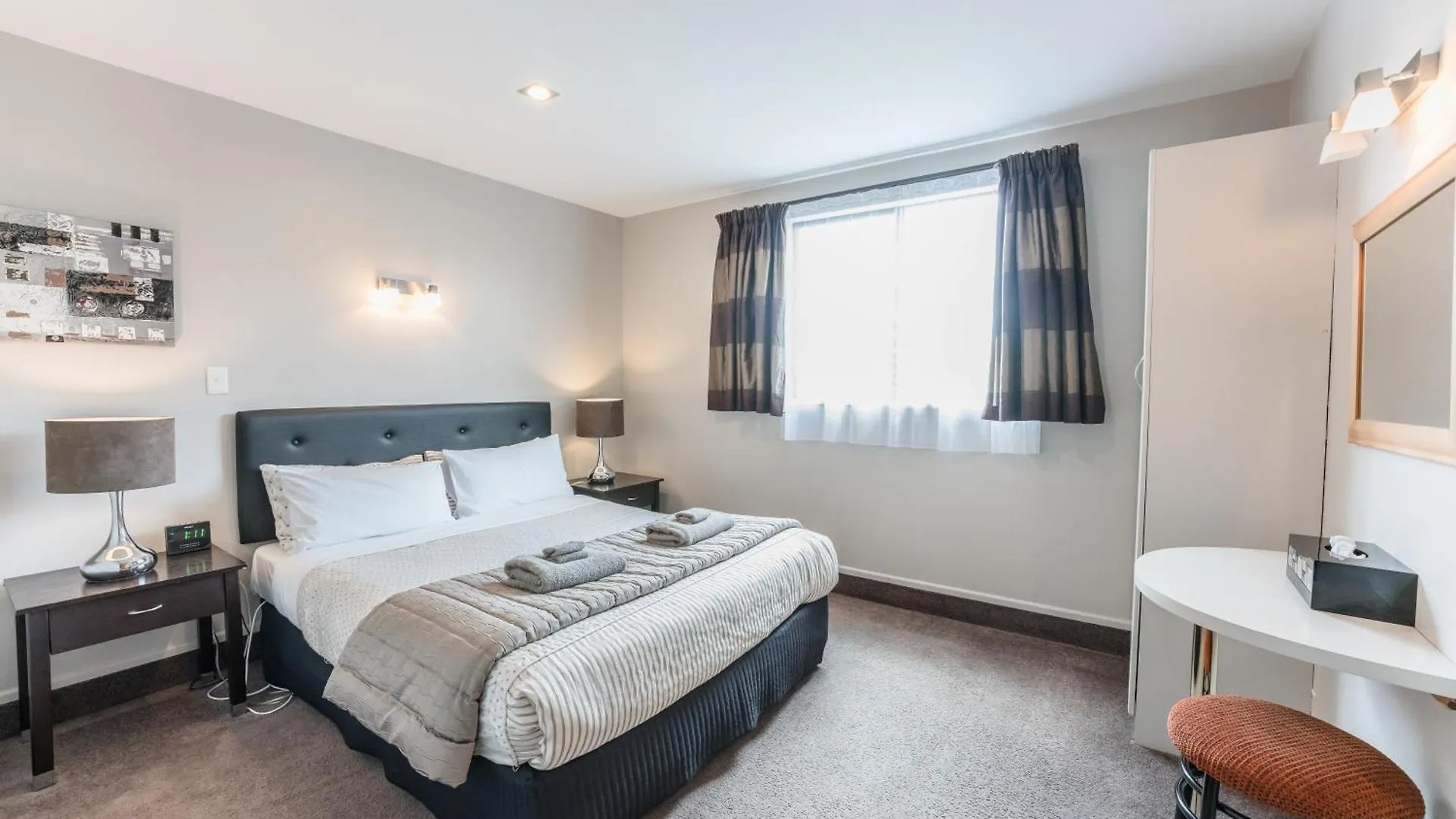 Strathern Motor Lodge Christchurch Motel