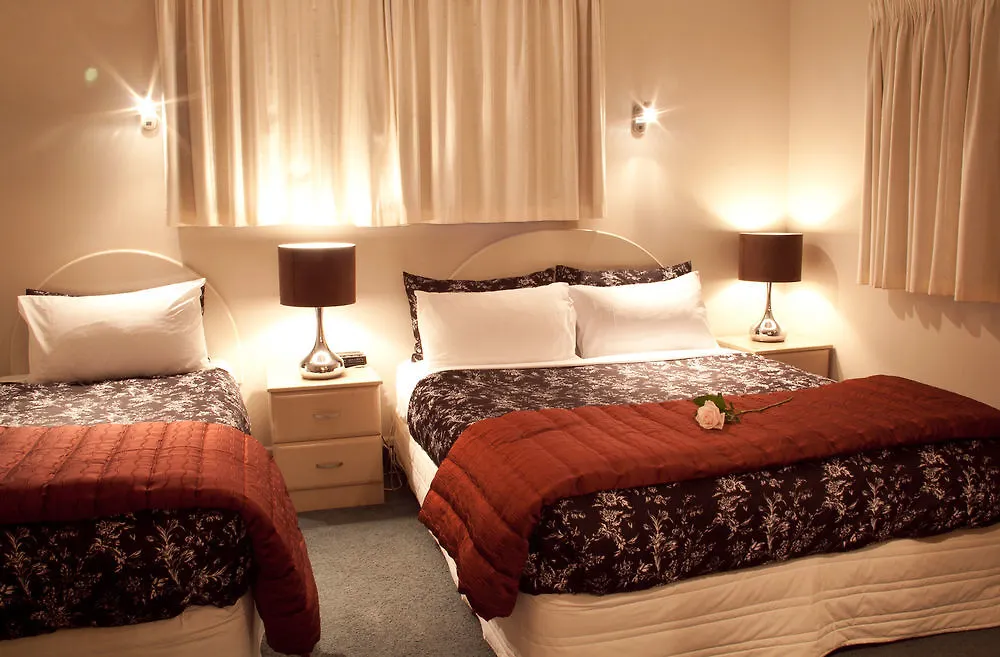 Strathern Motor Lodge Christchurch Motel
