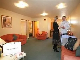 Strathern Motor Lodge Christchurch Motel